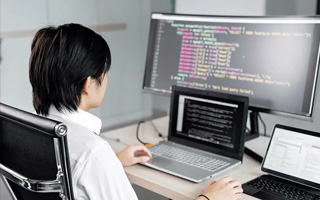 那曲 ,php声明和调用变量的符号是什么？